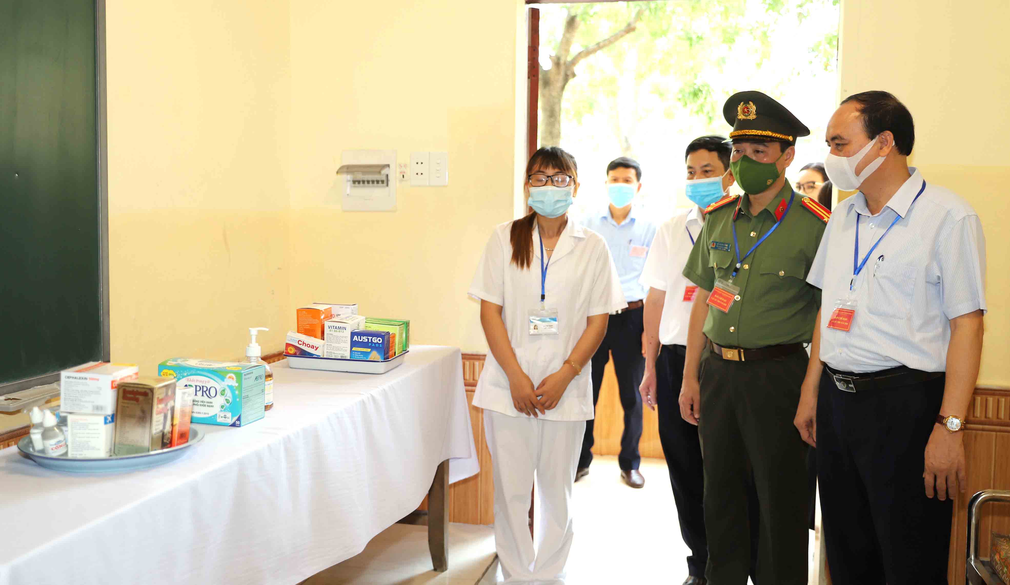 Kỳ thi tốt nghiệp THPT đợt 2 đã diễn ra thành công, bảo đảm an toàn phòng, chống dịch, đúng quy chế